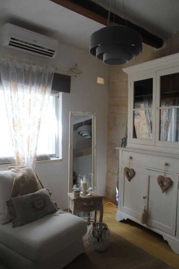 Attard, Furnished House of Character - Ref No 003214 - Image 9
