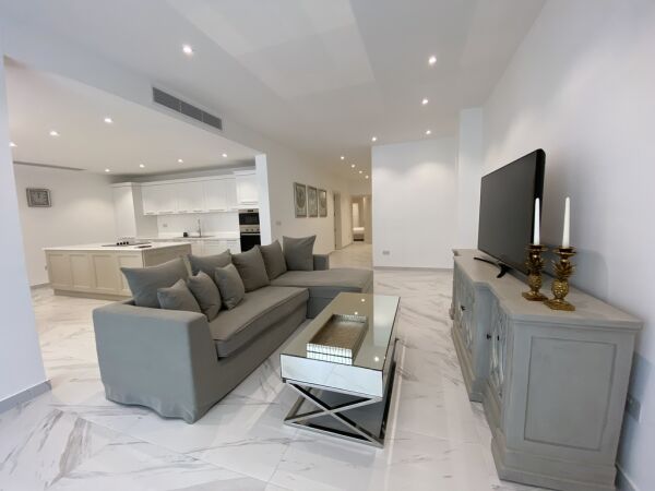 Portomaso, Luxury Furnished Apartment - Ref No 003406 - Image 2