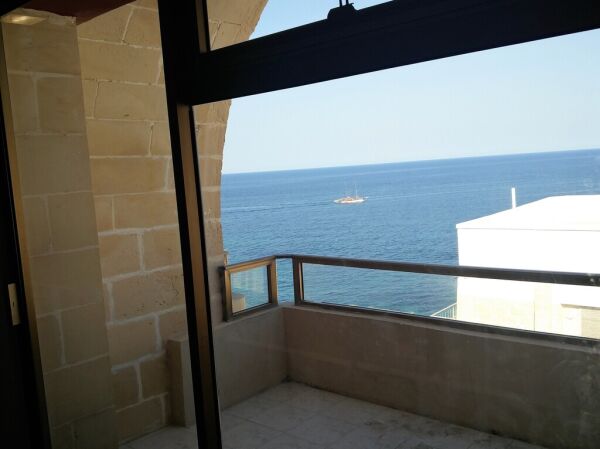 Sliema, Finished Office - Ref No 003422 - Image 1