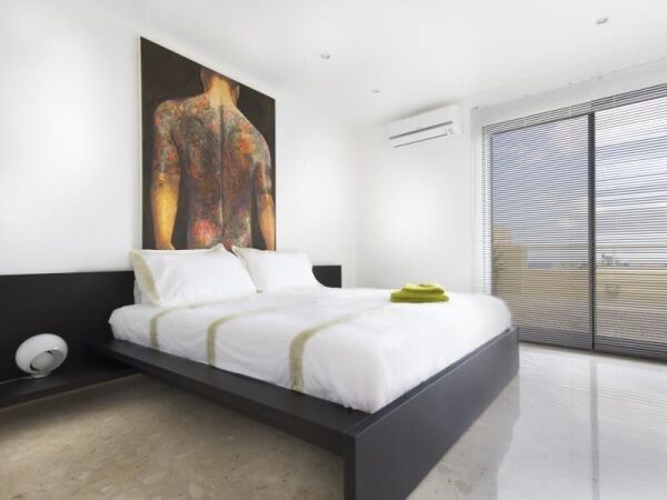 Sliema, Luxurious Finish Apartment - Ref No 003441 - Image 9