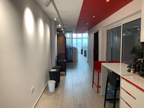 Gzira, Fully Equipped Office - Ref No 003564 - Image 3