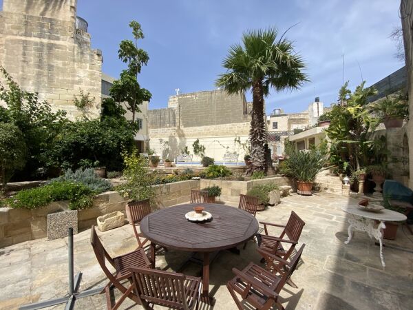 Attard, Furnished House of Character - Ref No 003626 - Image 5