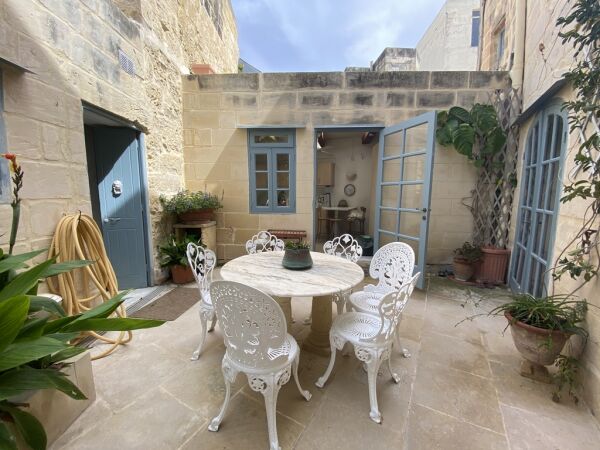 Attard, Furnished House of Character - Ref No 003626 - Image 4