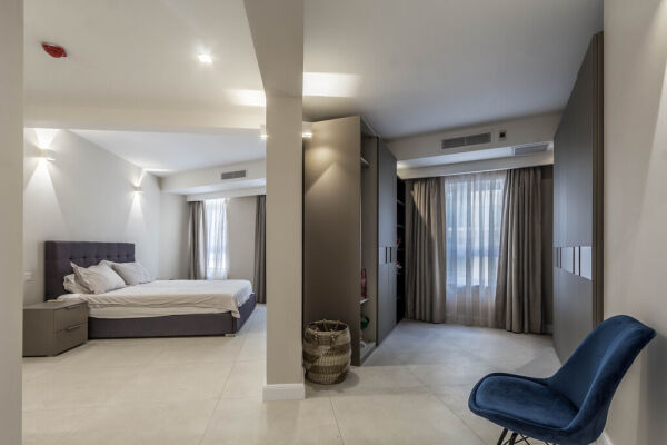 St Julians, Luxury Furnished Apartment - Ref No 003710 - Image 12