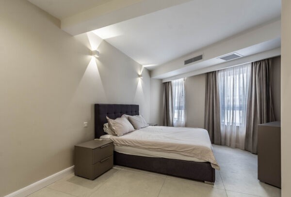 St Julians, Luxury Furnished Apartment - Ref No 003710 - Image 13
