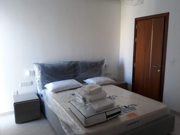 Sliema, Luxury Furnished Apartment - Ref No 004027 - Image 10