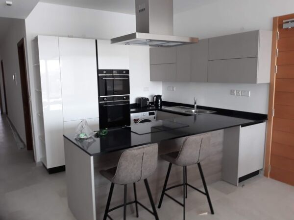 Sliema, Luxury Furnished Apartment - Ref No 004027 - Image 9