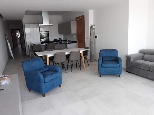 Sliema, Luxury Furnished Apartment - Ref No 004027 - Image 8