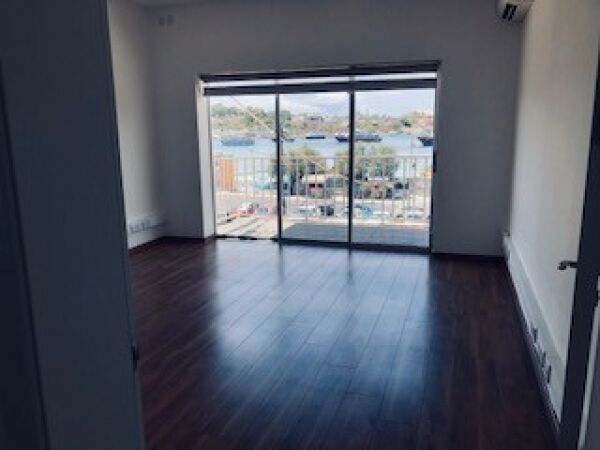 Sliema, Finished Office - Ref No 004062 - Image 4