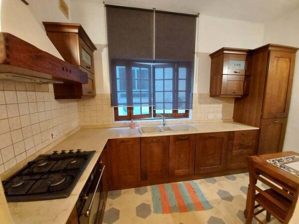 Sliema, Furnished Town House - Ref No 004135 - Image 8