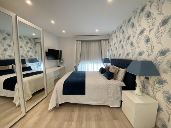 Sliema, Luxurious Finish Apartment - Ref No 004262 - Image 8