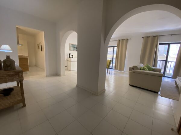 St Julians, Finished Apartment - Ref No 004302 - Image 4