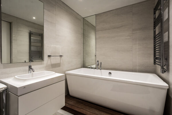 Tigne Point, Luxury Furnished Apartment - Ref No 004364 - Image 19