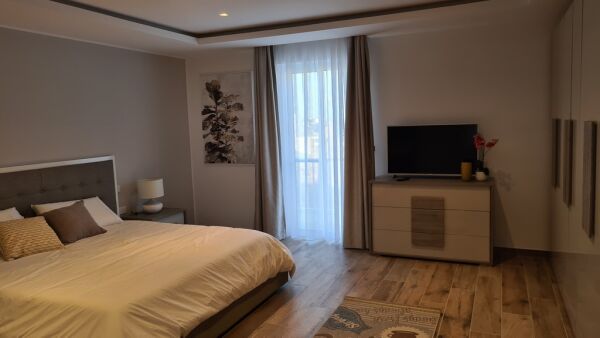 Gharghur, Luxury Furnished Apartment - Ref No 004427 - Image 5