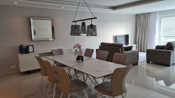 Gharghur, Luxury Furnished Apartment - Ref No 004427 - Image 1