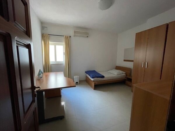 Sliema, Furnished Apartment - Ref No 004442 - Image 5