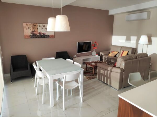 St Pauls Bay, Furnished Apartment - Ref No 004480 - Image 3