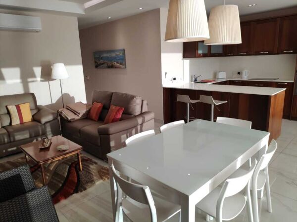 St Pauls Bay, Furnished Apartment - Ref No 004480 - Image 4