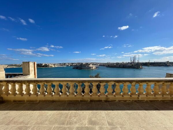 Valletta, Furnished Duplex Maisonette - Ref No 004912 - Image 4