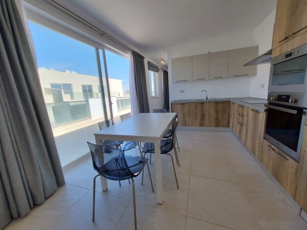St Pauls Bay, Furnished Penthouse - Ref No 005133 - Image 6