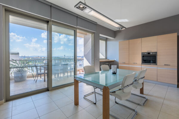 Tigne Point, Furnished Apartment - Ref No 005213 - Image 10