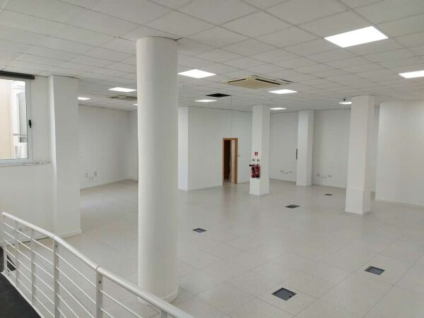 Sliema, Finished Office - Ref No 005353 - Image 1