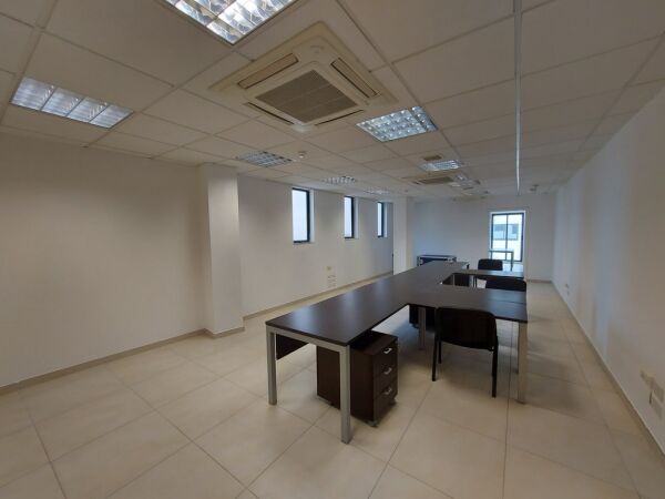 Sliema, Finished Office - Ref No 005473 - Image 5