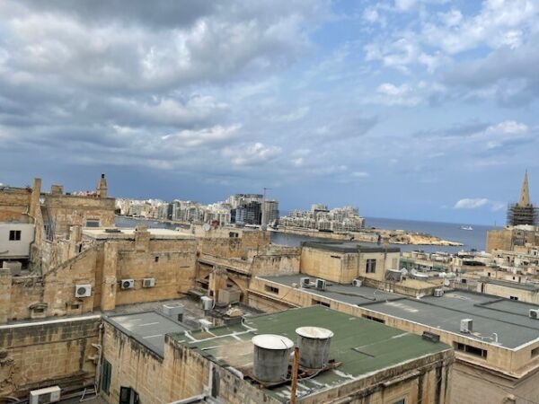 Valletta Apartment - Ref No 005477 - Image 1