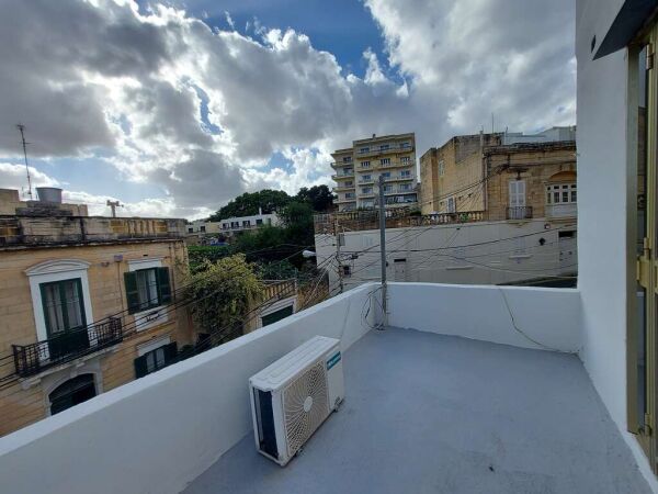 St Julians, Furnished Town House - Ref No 005526 - Image 7