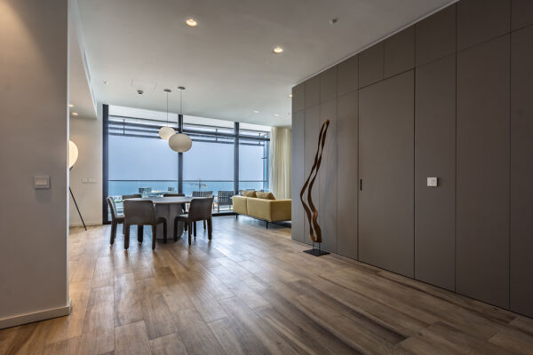 Pender Gardens, Luxury Furnished Apartment - Ref No 005683 - Image 3