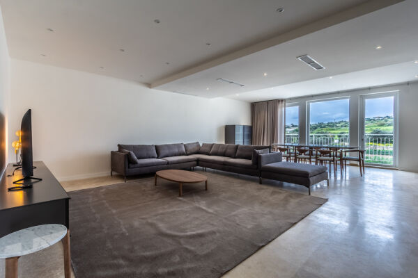 Swieqi, Luxury Furnished Apartment - Ref No 005785 - Image 1