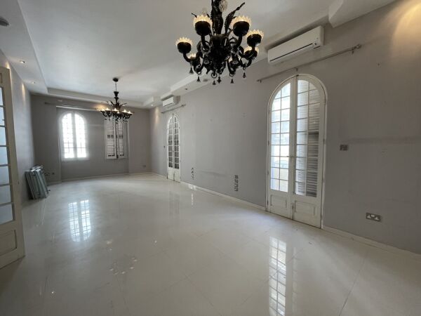 Sliema, Converted Town House - Ref No 005791 - Image 3