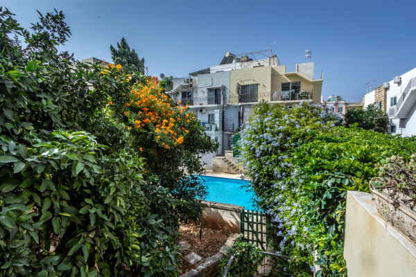 Swieqi, Finished Terraced House - Ref No 005794 - Image 13