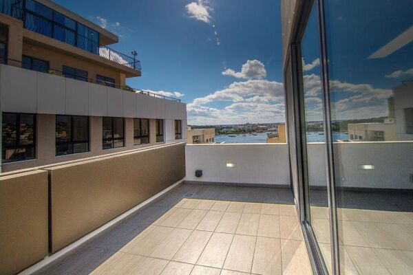 Sliema, Finished Office - Ref No 005842 - Image 1