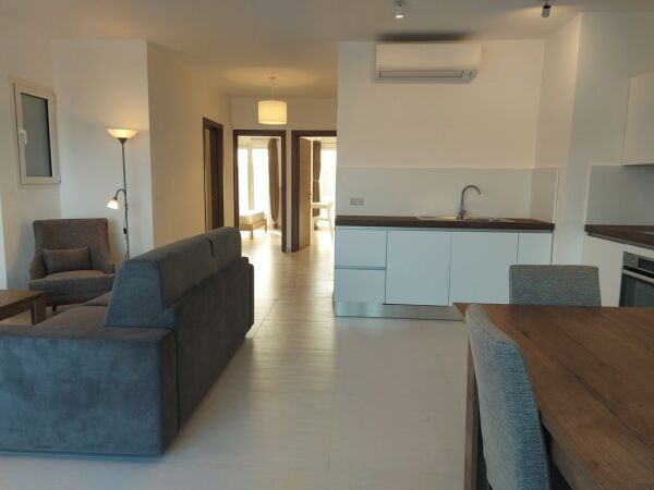 Bahar ic-Caghaq, Furnished Penthouse - Ref No 005965 - Image 6