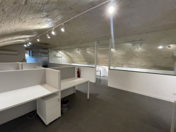Valletta, Finished Office - Ref No 006205 - Image 5
