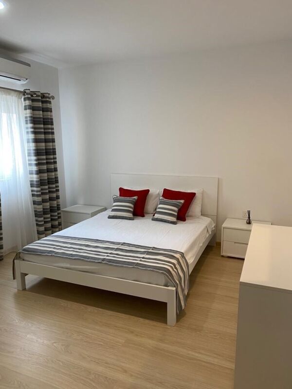 Sliema, Furnished Apartment - Ref No 006228 - Image 5