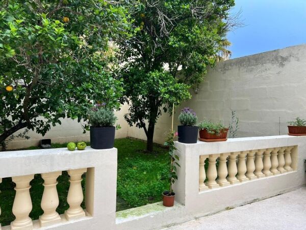 Attard, Furnished Terraced House - Ref No 006311 - Image 6