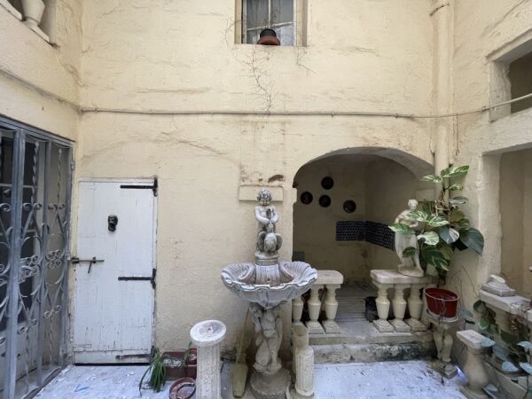 Valletta, Unconverted Palazzo - Ref No 006312 - Image 8