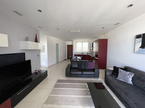 Portomaso, Finished Apartment - Ref No 006391 - Image 2