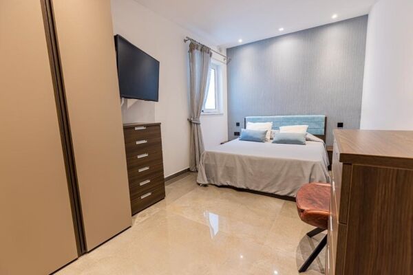 Marsaxlokk, Furnished Apartment - Ref No 006428 - Image 7