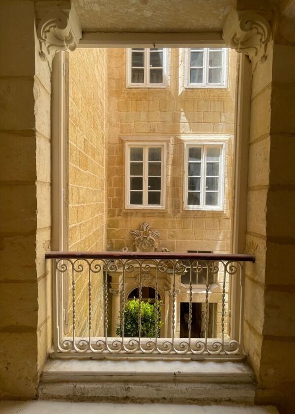 Valletta Palazzo - Ref No 006552 - Image 7