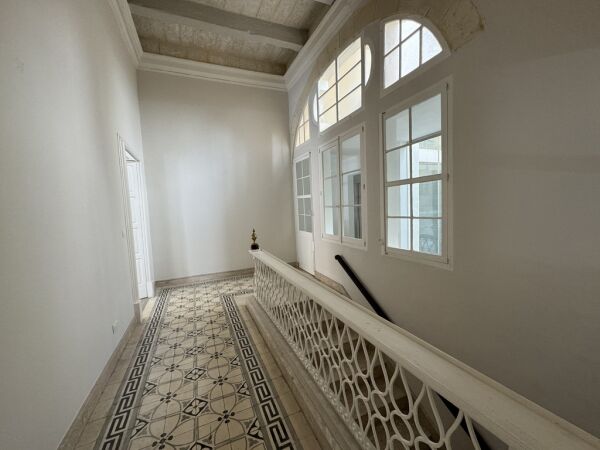 Valletta Converted Town House - Ref No 006563 - Image 9