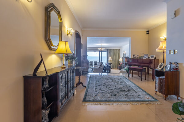 Sliema, Luxury Seafront Apartment - Ref No 006596 - Image 7