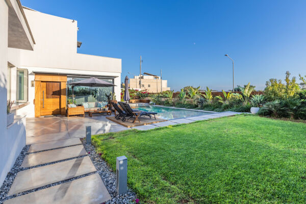 Rabat, Luxury Detached Villa - Ref No 006625 - Image 3
