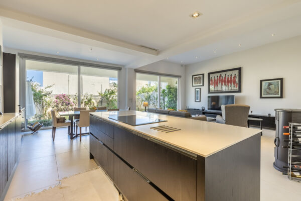 St Julians, Converted Town House - Ref No 006691 - Image 6