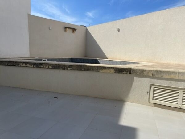Attard, Finished Boutique Hotel - Ref No 006706 - Image 6