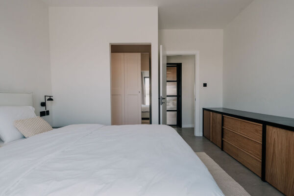Sliema, Luxury Seafront Apartment - Ref No 006871 - Image 17