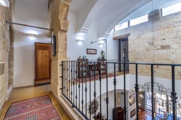 Gharghur, Converted Town House - Ref No 006895 - Image 14