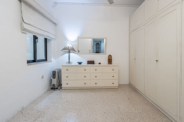 Sliema, Finished Apartment - Ref No 006920 - Image 13